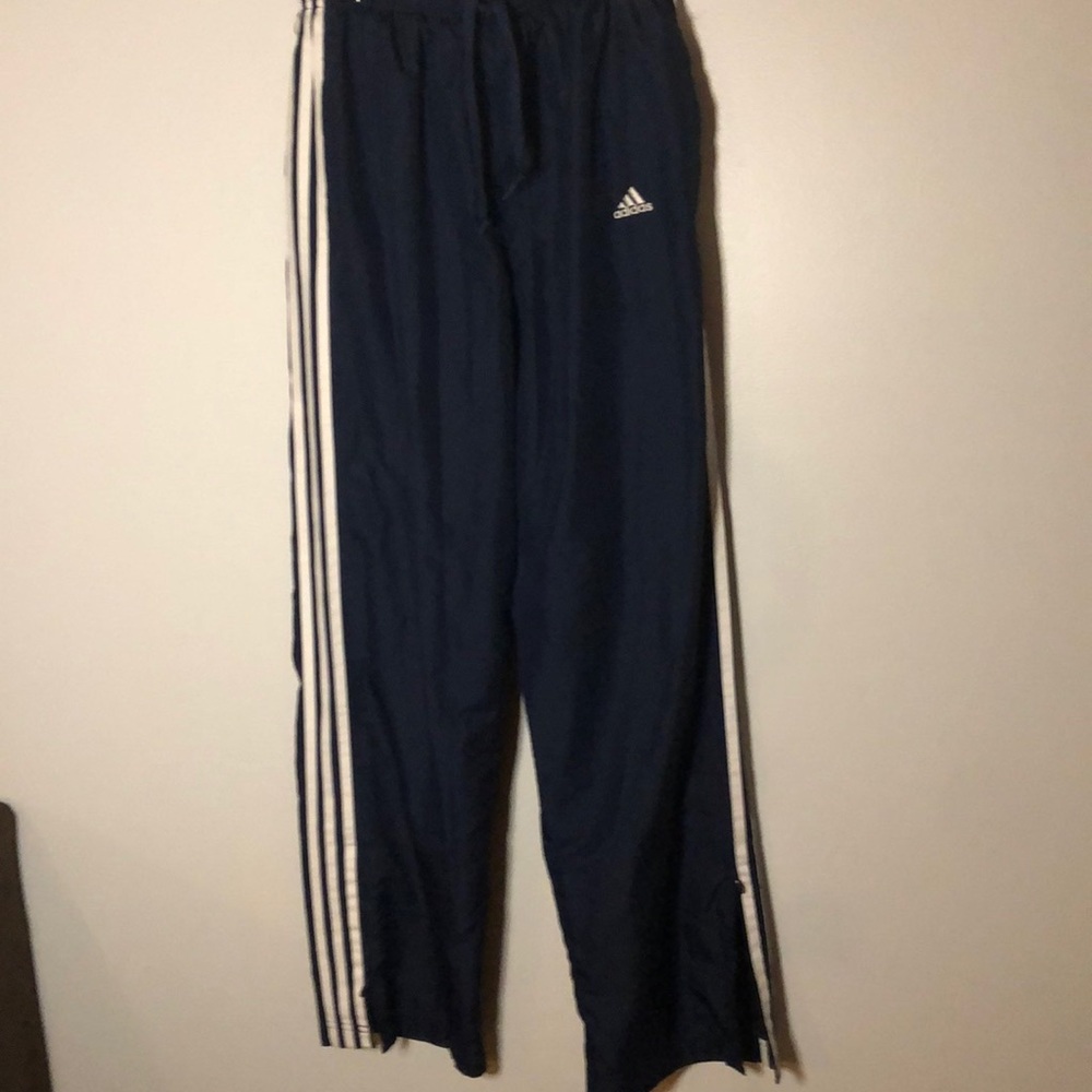 EUC Women’s Adidas athletic pants size medium